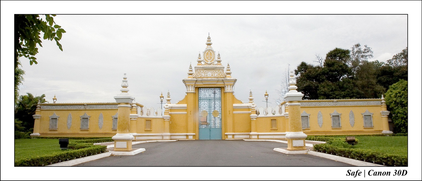 2006 - 07 - Phnom Penh - Palais royal 05